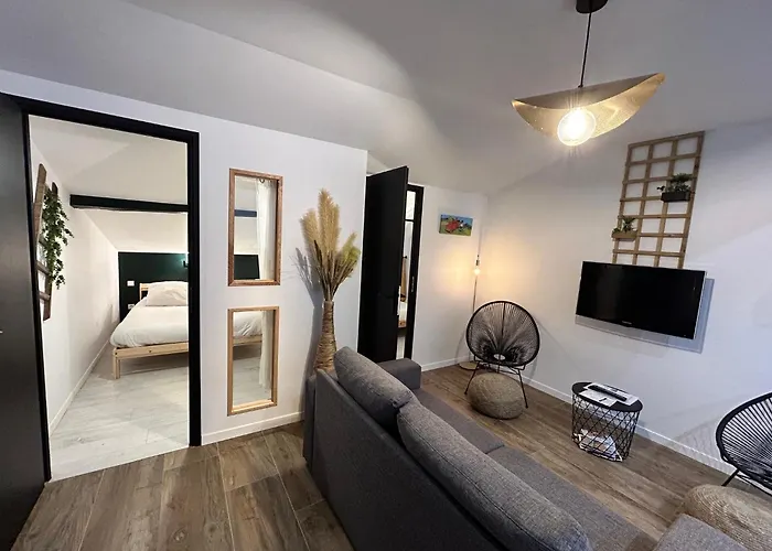 Serenite Basque - & Privatif - Vue Sur Montagne شقة Aïnhoa